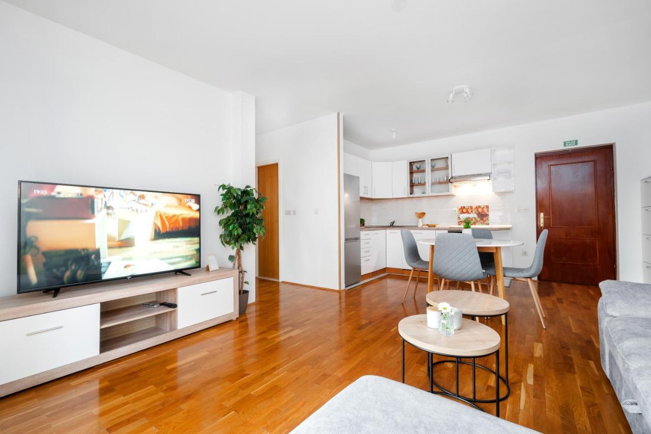 Apartment Ana-Marija Makarska Kültér fotó